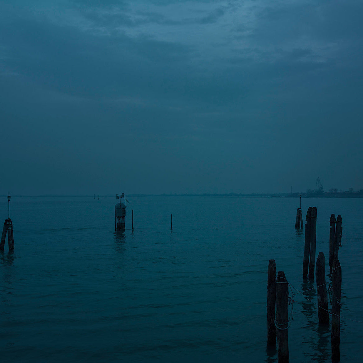 aie_veniceblue_176